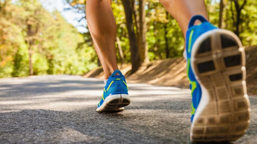 Dicas de corrida e exercícios: como treinar para correr 5 km